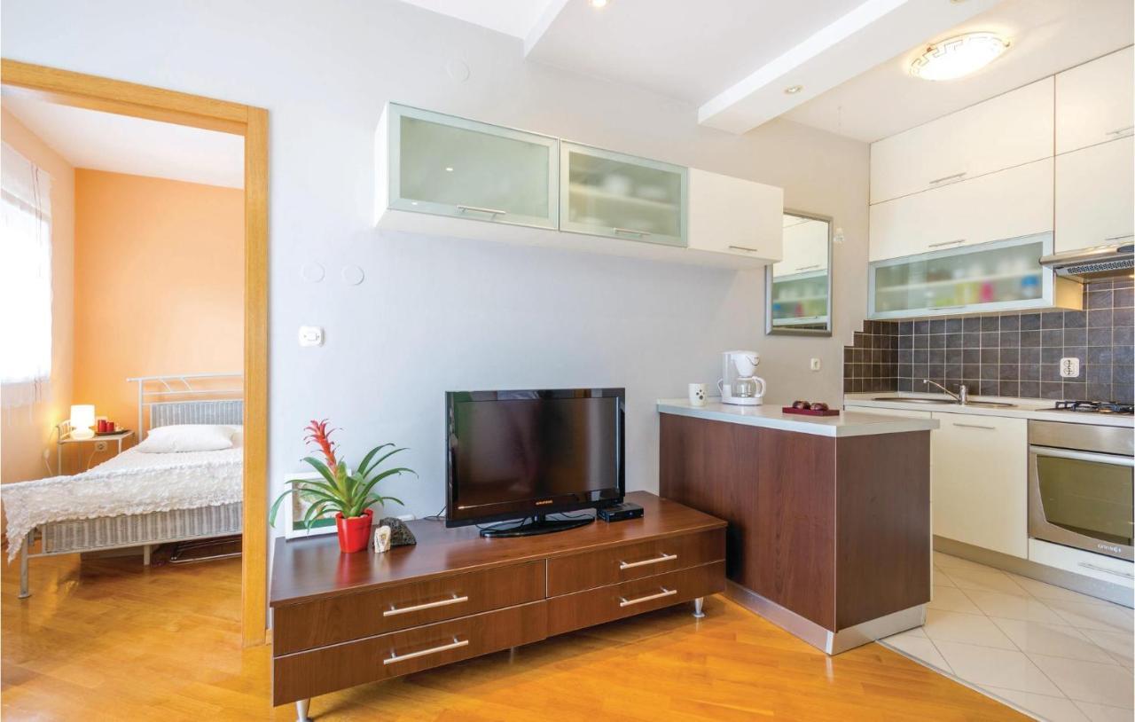 1 Bedroom Amazing Apartment In Rijeka Zewnętrze zdjęcie